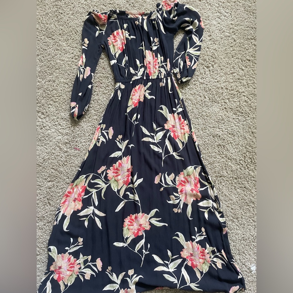 Billabong floral maxi dress